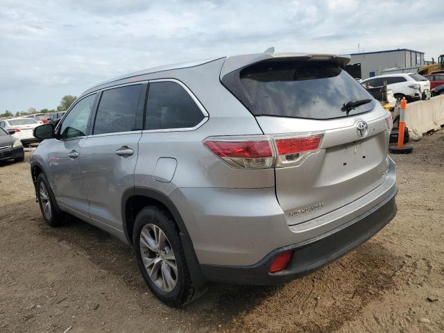 VIN 5TDJKRFH4FS120132 2015 Toyota Highlander, Xle no.2