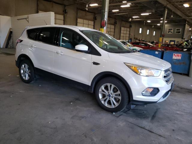 VIN 1FMCU9GD1HUD28932 2017 Ford Escape, SE no.4