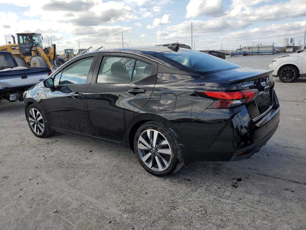 Lot #3024147828 2020 NISSAN VERSA SR