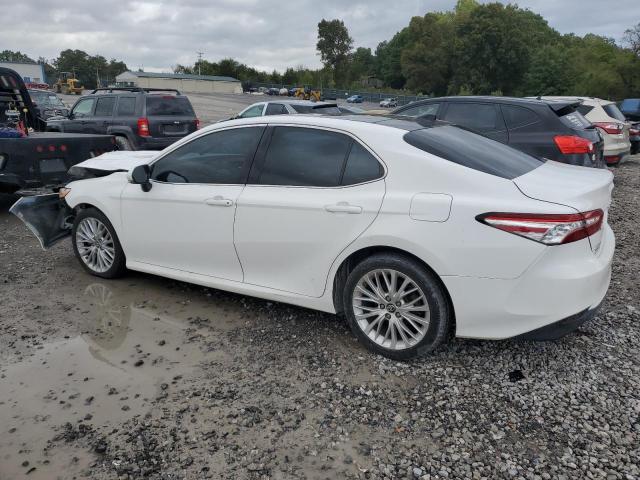 2018 TOYOTA CAMRY SE/X 4T1BZ1HK8JU004930