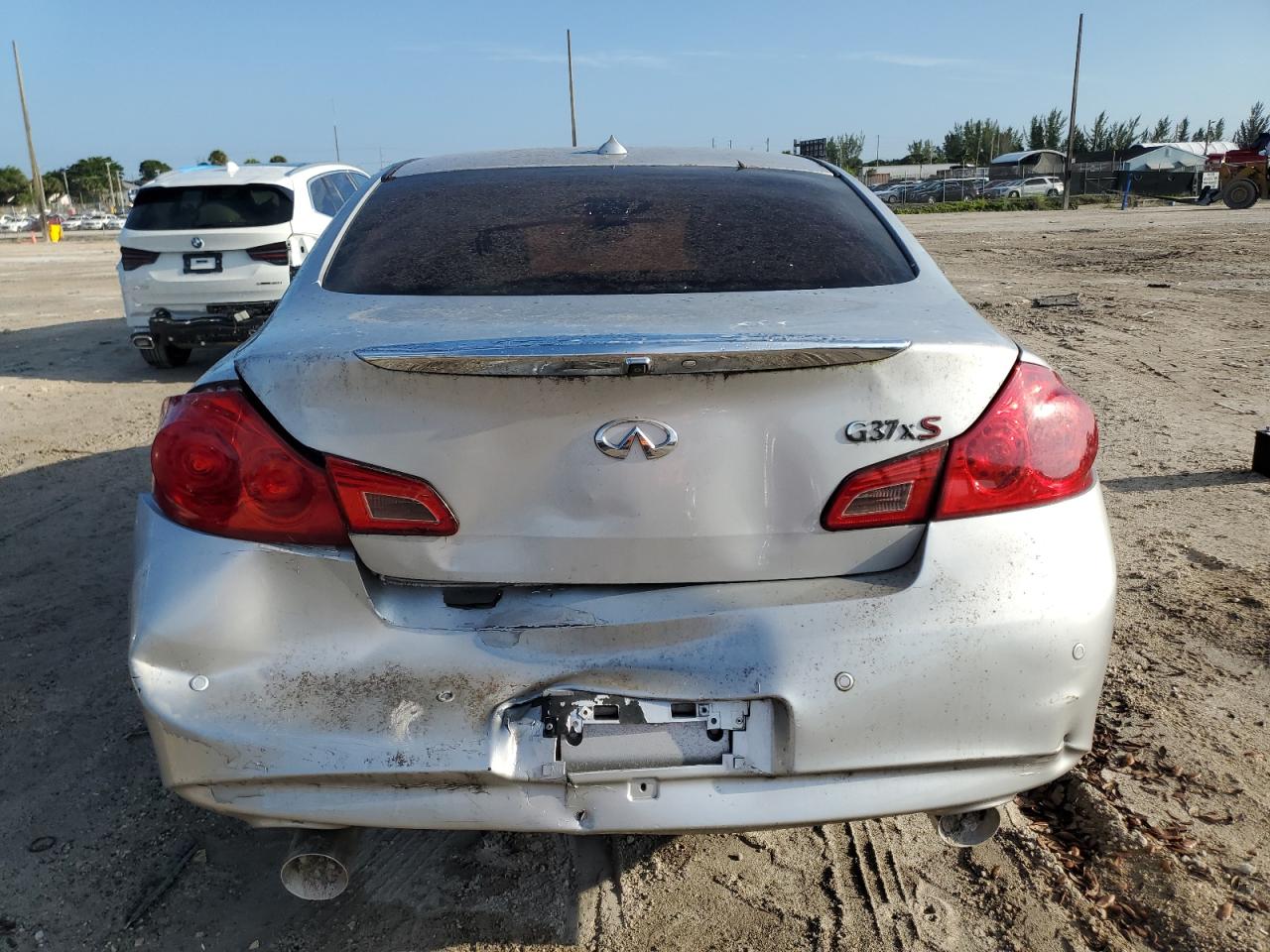 Lot #2854890629 2011 INFINITI G37