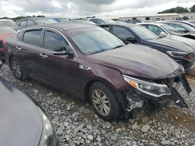 VIN 5XXGT4L3XJG222838 2018 KIA Optima, LX no.4