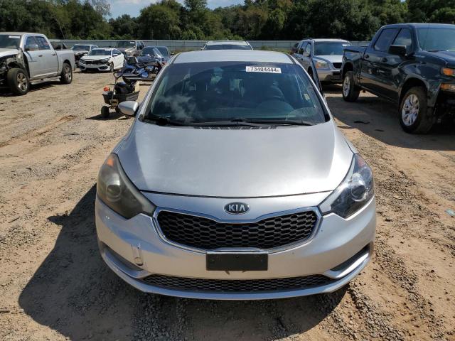 VIN KNAFK4A6XF5295292 2015 KIA Forte, LX no.5