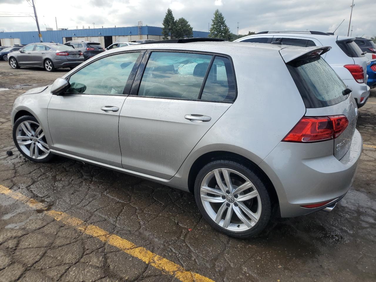 Lot #2890893582 2016 VOLKSWAGEN GOLF S/SE