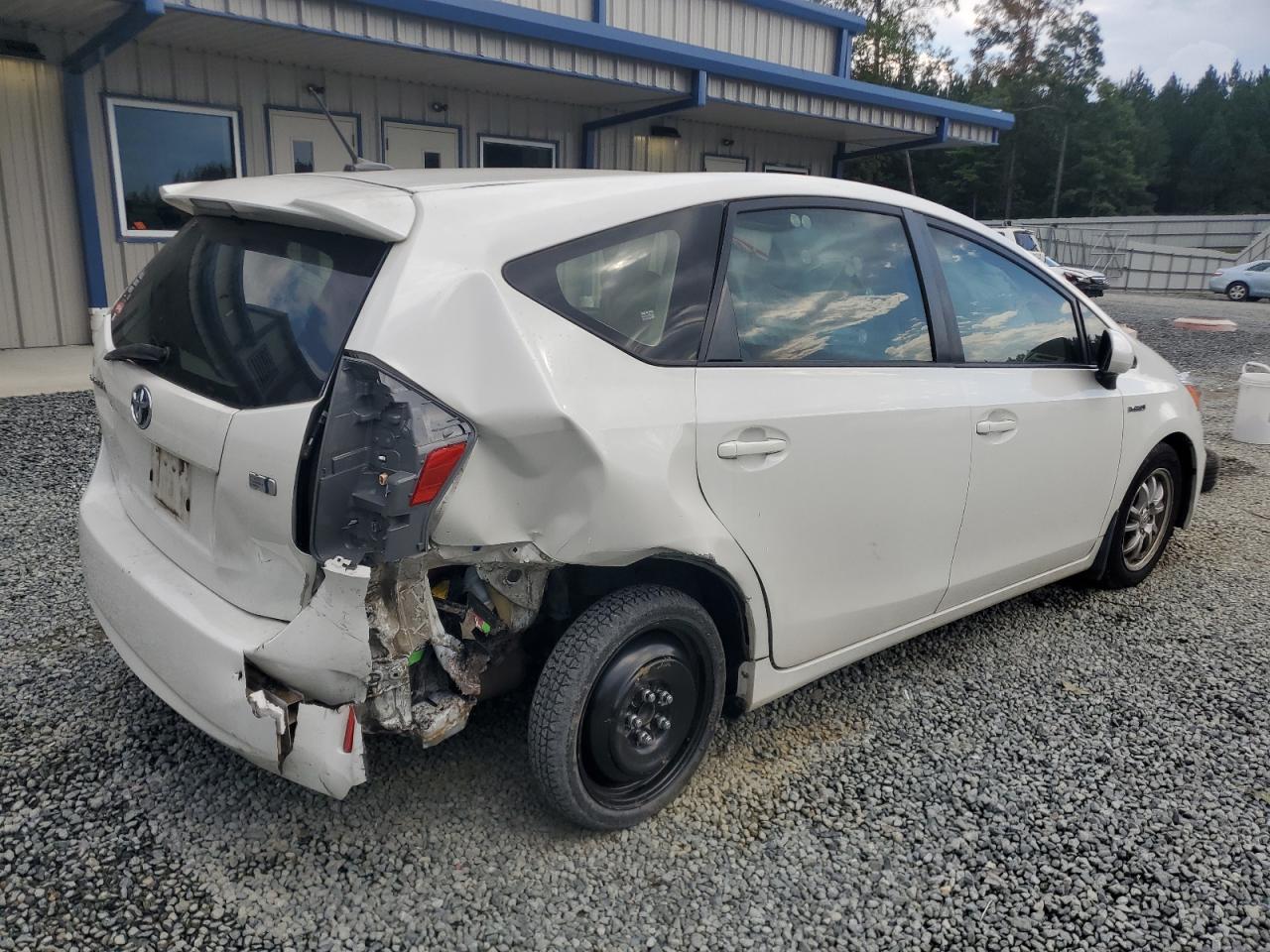 Lot #2952973403 2012 TOYOTA PRIUS V