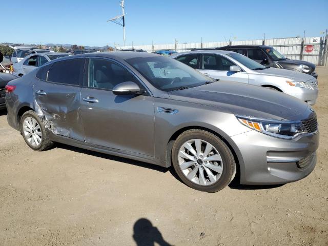 VIN 5XXGT4L35HG147704 2017 KIA Optima, LX no.4