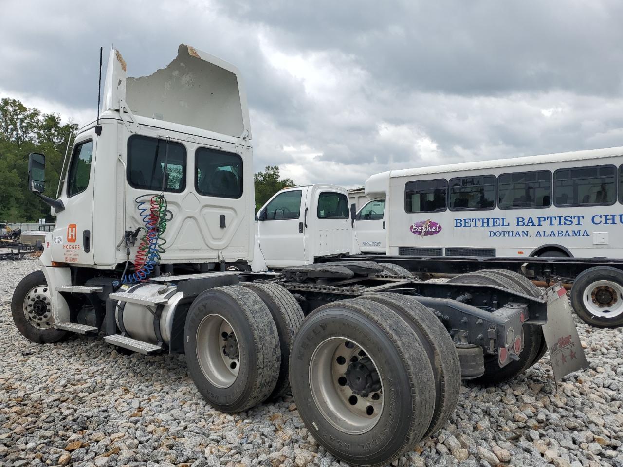 Lot #2989458566 2023 FREIGHTLINER CASCADIA 1