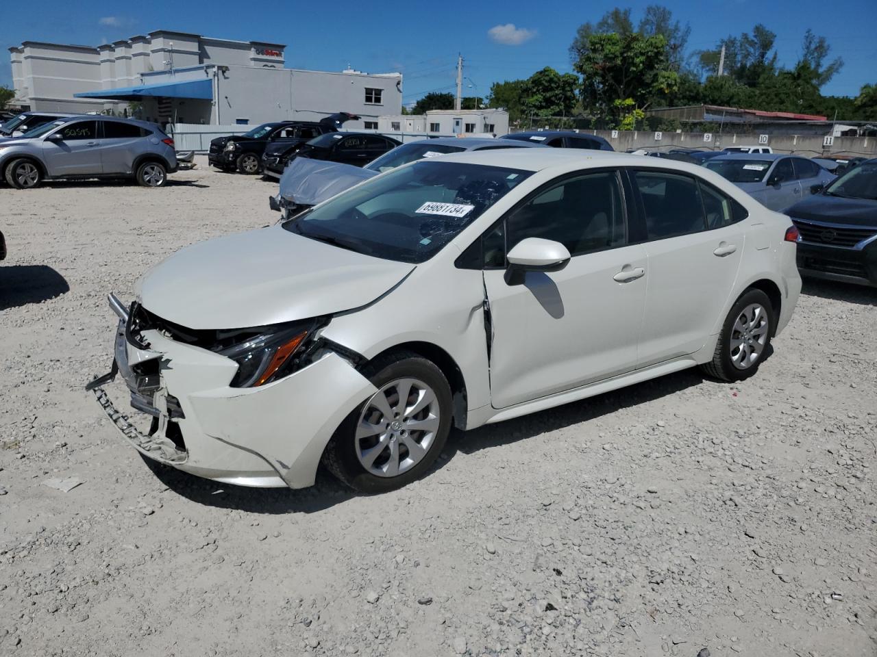 TOYOTA COROLLA LE 2021 white  gas JTDEPMAE2MJ118912 photo #1