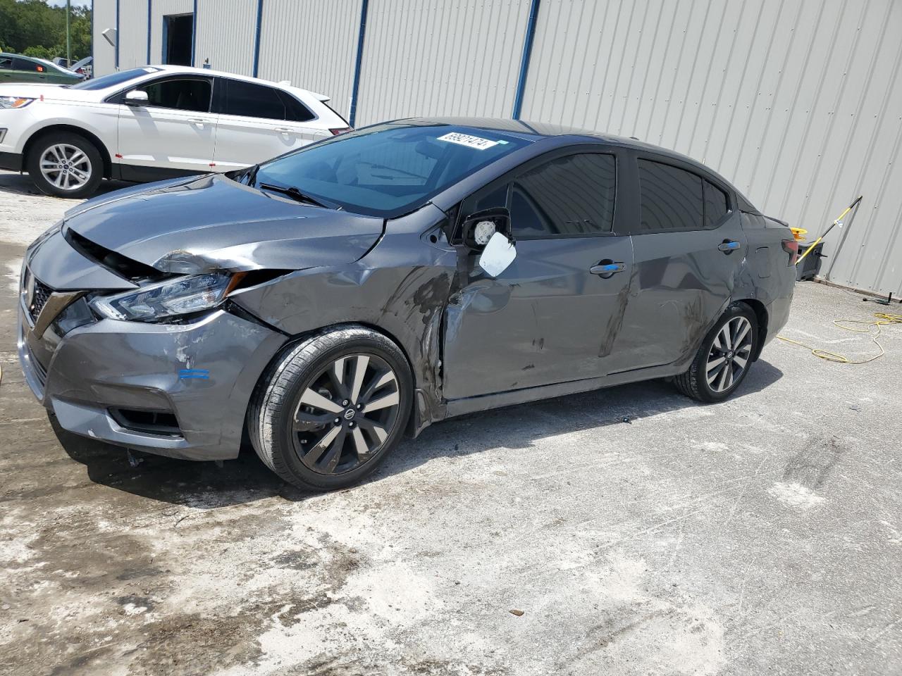 Lot #2991677013 2020 NISSAN VERSA SR