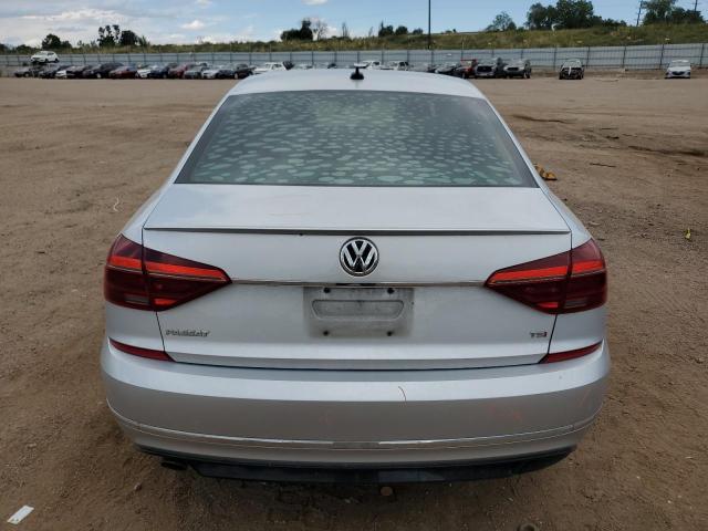 2017 VOLKSWAGEN PASSAT R-L - 1VWDT7A39HC038215