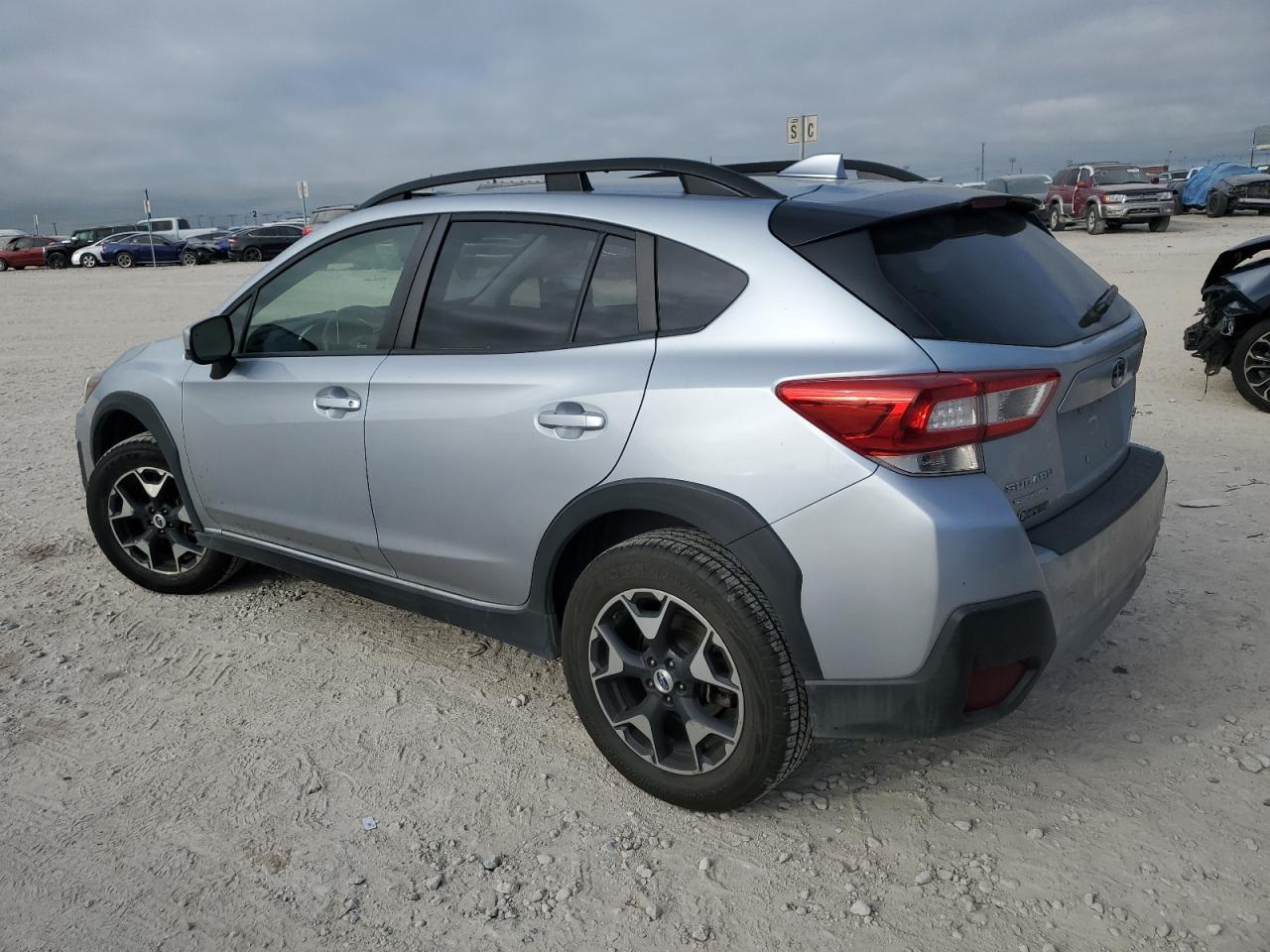 Lot #2905070141 2018 SUBARU CROSSTREK