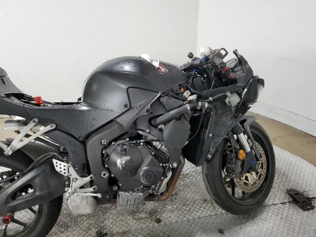 2020 HONDA CBR600 RR - JH2PC40J2LK600301