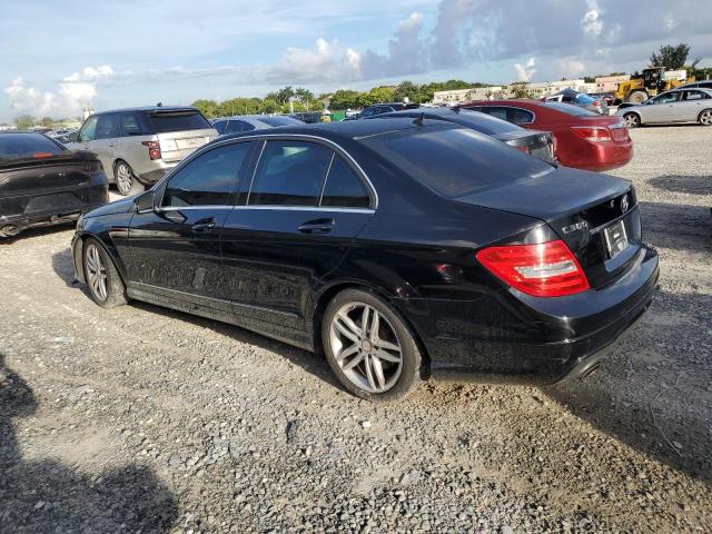 VIN WDDGF8AB9DA795437 2013 Mercedes-Benz C-Class, 3... no.2