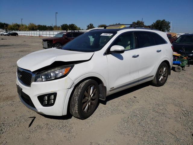 VIN 5XYPKDA54GG090946 2016 KIA Sorento, SX no.1