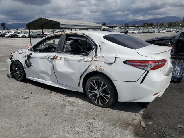 VIN 4T1B11HK9JU586320 2018 Toyota Camry, L no.2