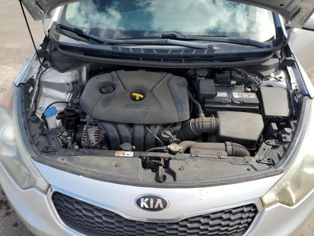 VIN KNAFZ4A86F5283685 2015 KIA Forte, EX no.11