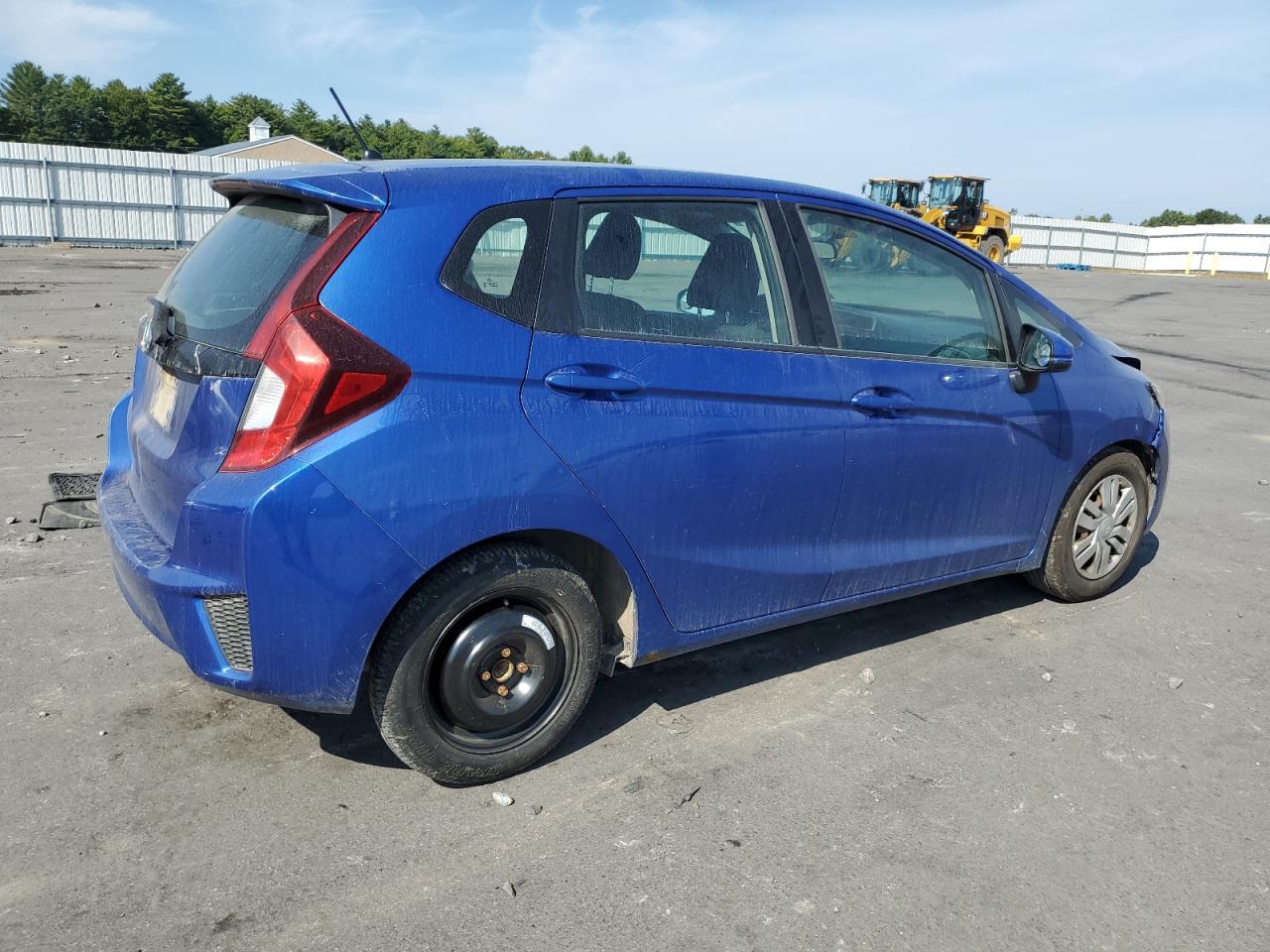 Lot #2926394994 2015 HONDA FIT LX