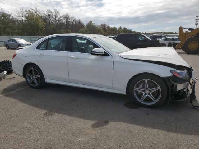 VIN WDDZF4KB8KA615538 2019 Mercedes-Benz E-Class, 3... no.4