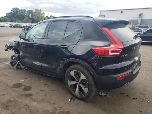 VOLVO XC40 PLUS 2023 black  gas YV4L12UWXP2912926 photo #3