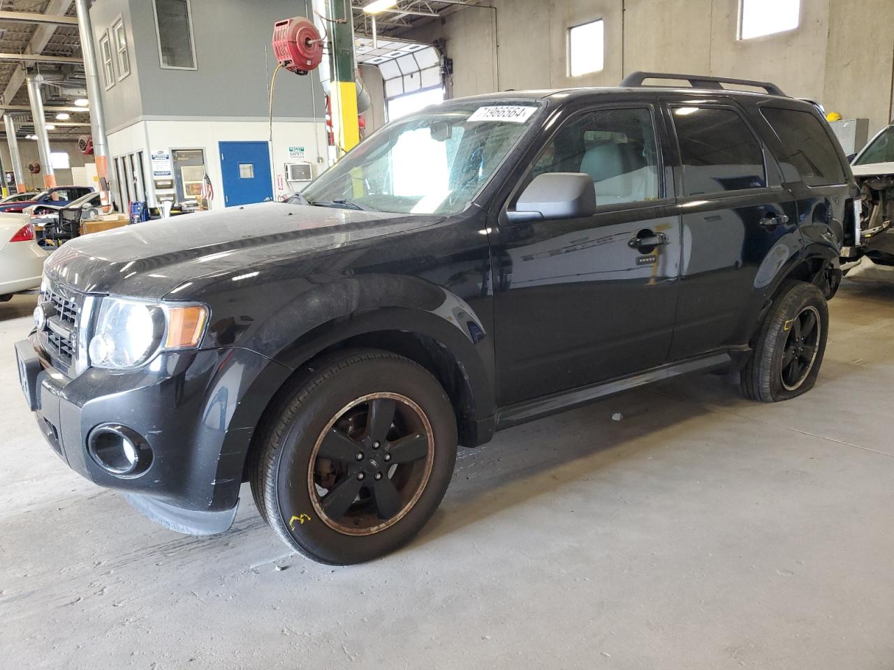 2010 Ford ESCAPE, XLT