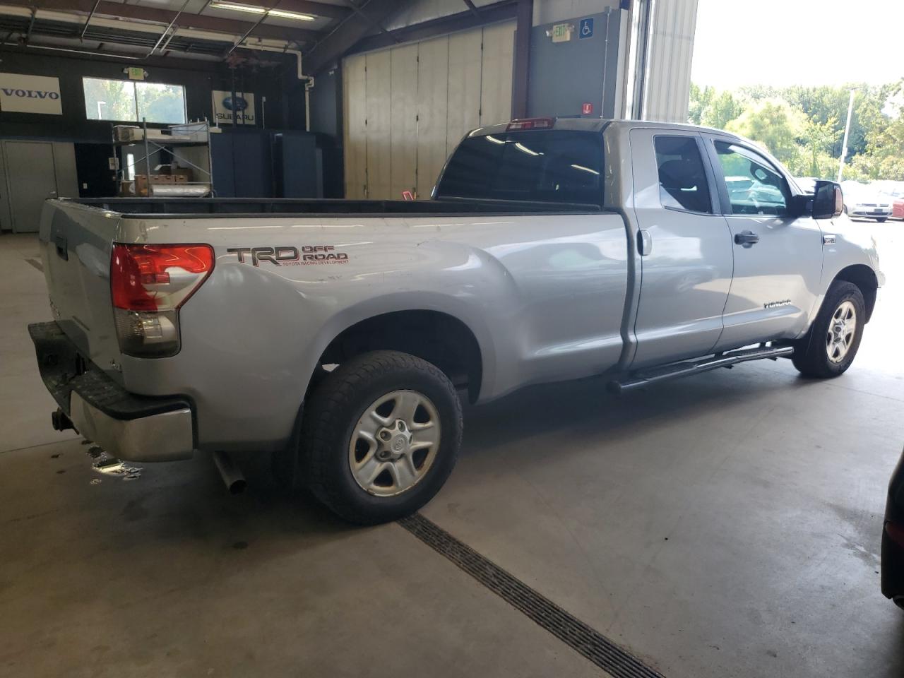 Lot #2819101374 2008 TOYOTA TUNDRA DOU