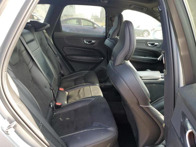 2019 VOLVO XC60 T6 R- YV4A22RM4K1211650