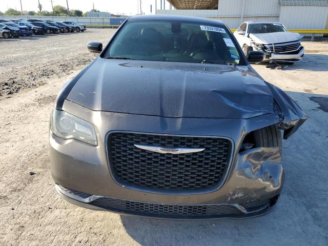 VIN 2C3CCAAG1KH740679 2019 Chrysler 300, Touring no.5