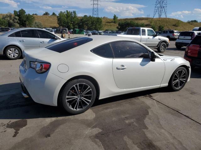 VIN JF1ZNAA18D1726328 2013 Toyota Scion no.3