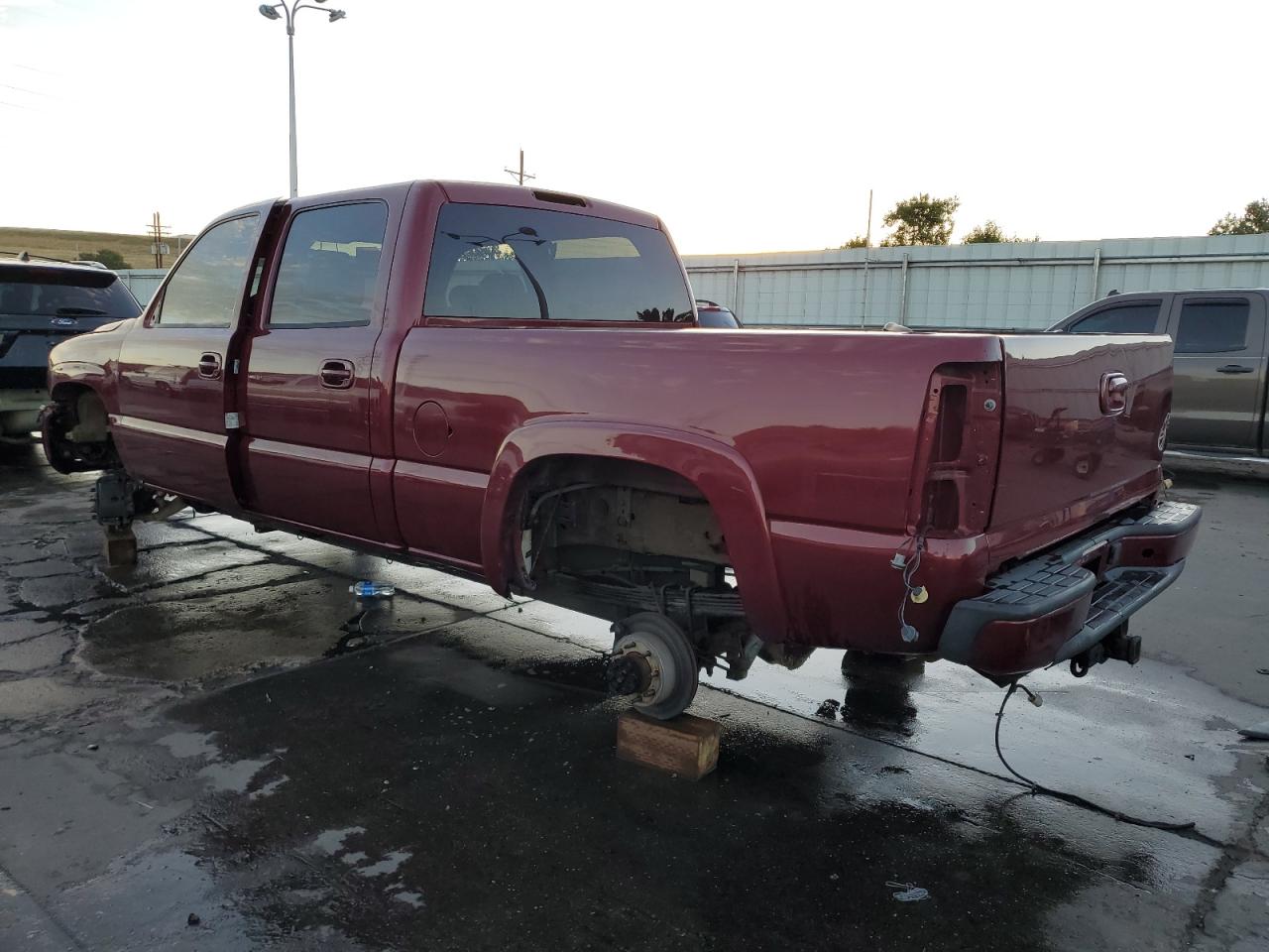 Lot #2996901865 2005 GMC SIERRA K25