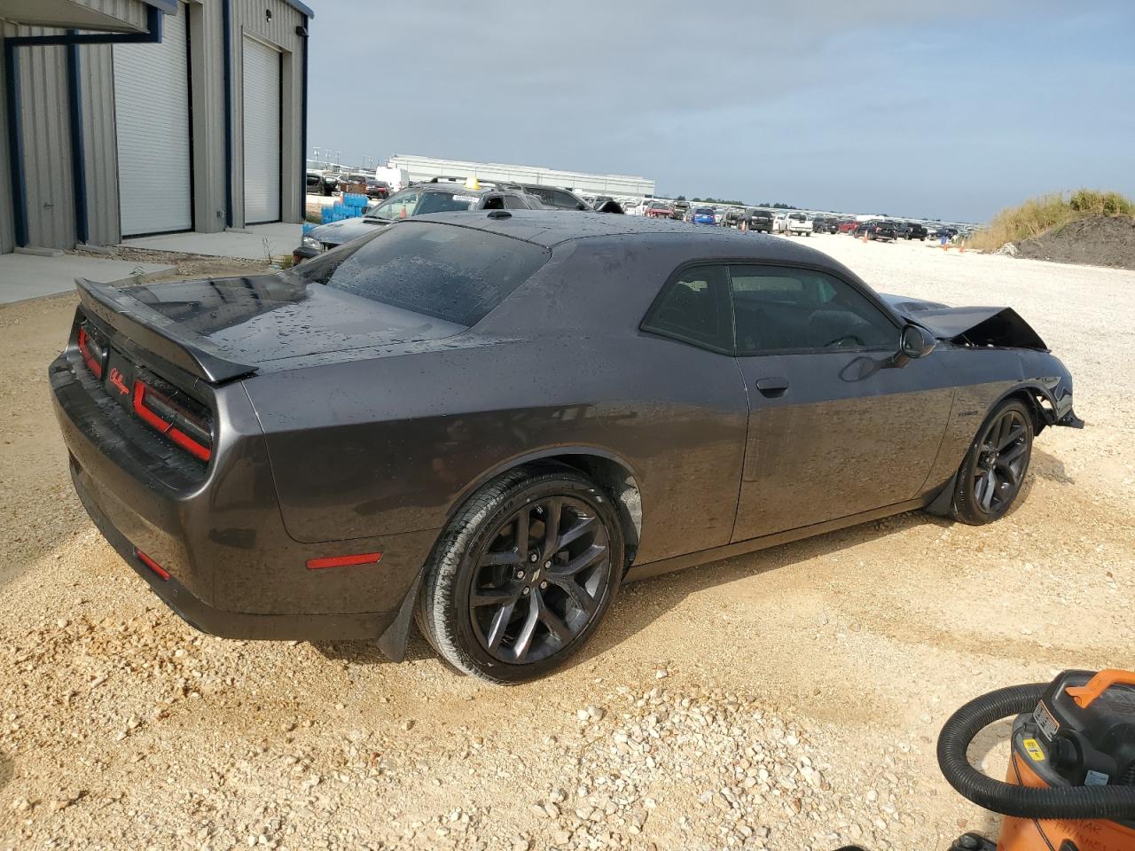 Lot #2943236484 2022 DODGE CHALLENGER