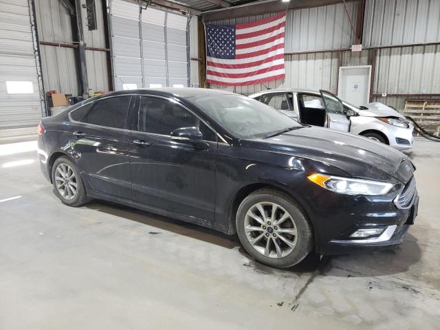 VIN 3FA6P0HD7HR177885 2017 Ford Fusion, SE no.4