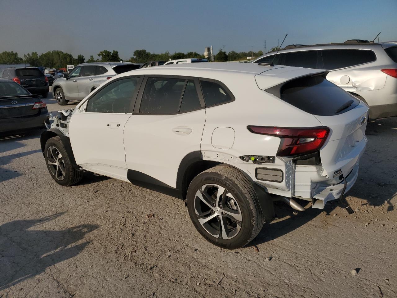 Lot #2891005947 2024 CHEVROLET TRAX 1RS