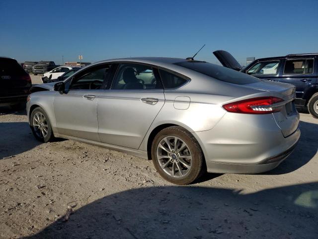 VIN 3FA6P0H7XHR397788 2017 Ford Fusion, SE no.2