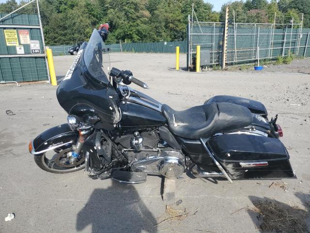 2017 HARLEY-DAVIDSON FLHTKL ULT 1HD1KKD17HB610800