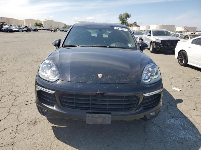 VIN WP1AA2A2XJKA00878 2018 Porsche Cayenne no.5