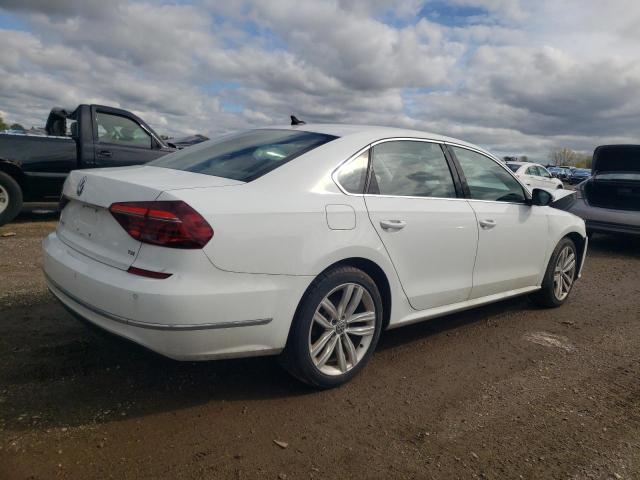 2018 VOLKSWAGEN PASSAT SE - 1VWBA7A35JC013749
