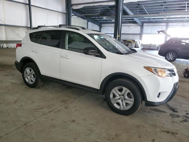 VIN JTMZFREV4FD063098 2015 Toyota RAV4, LE no.4