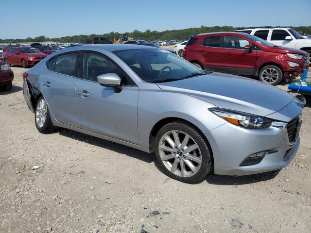 VIN 3MZBN1V78HM108989 2017 Mazda 3, Touring no.4