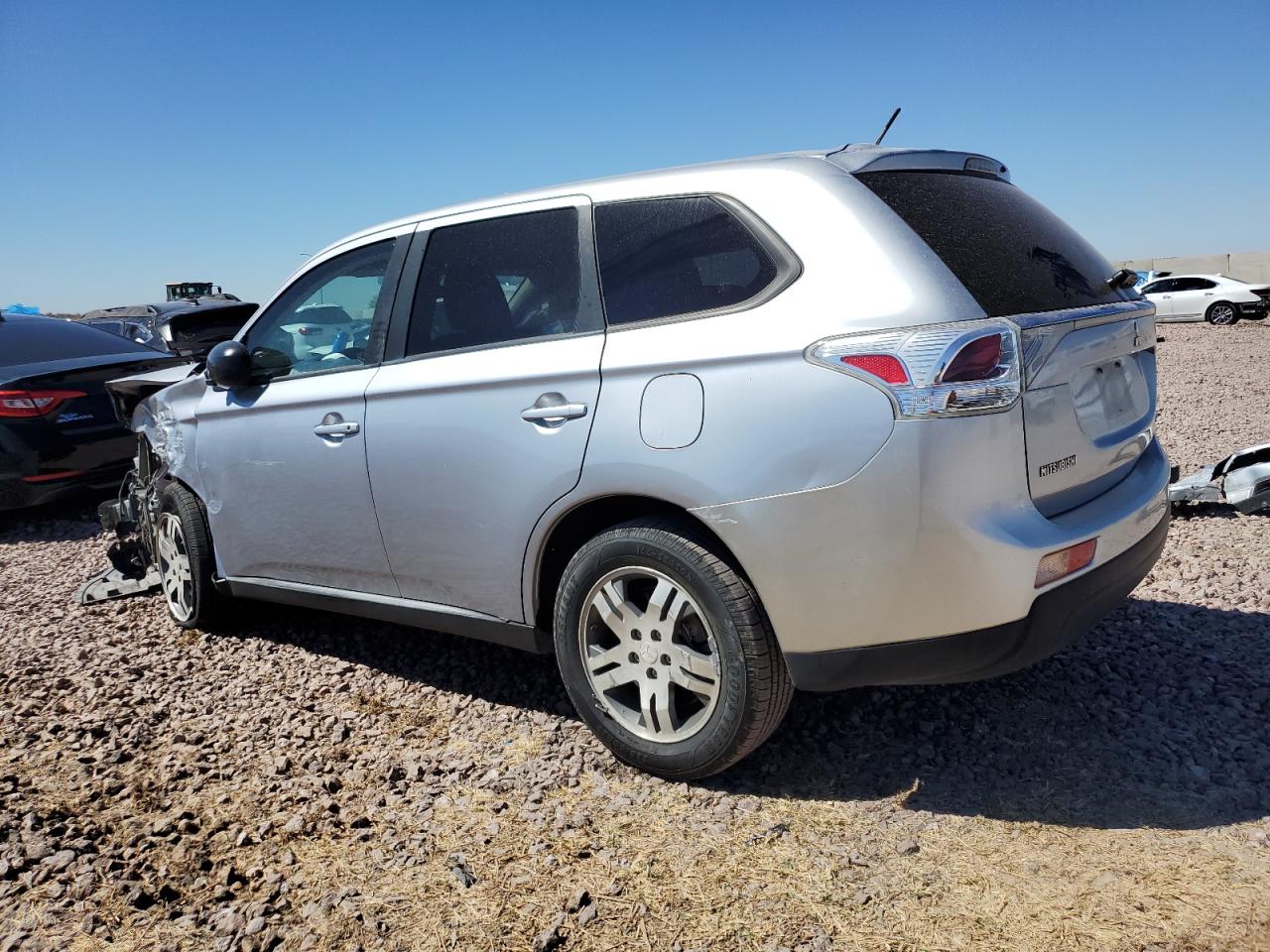 Lot #2952978384 2014 MITSUBISHI OUTLANDER