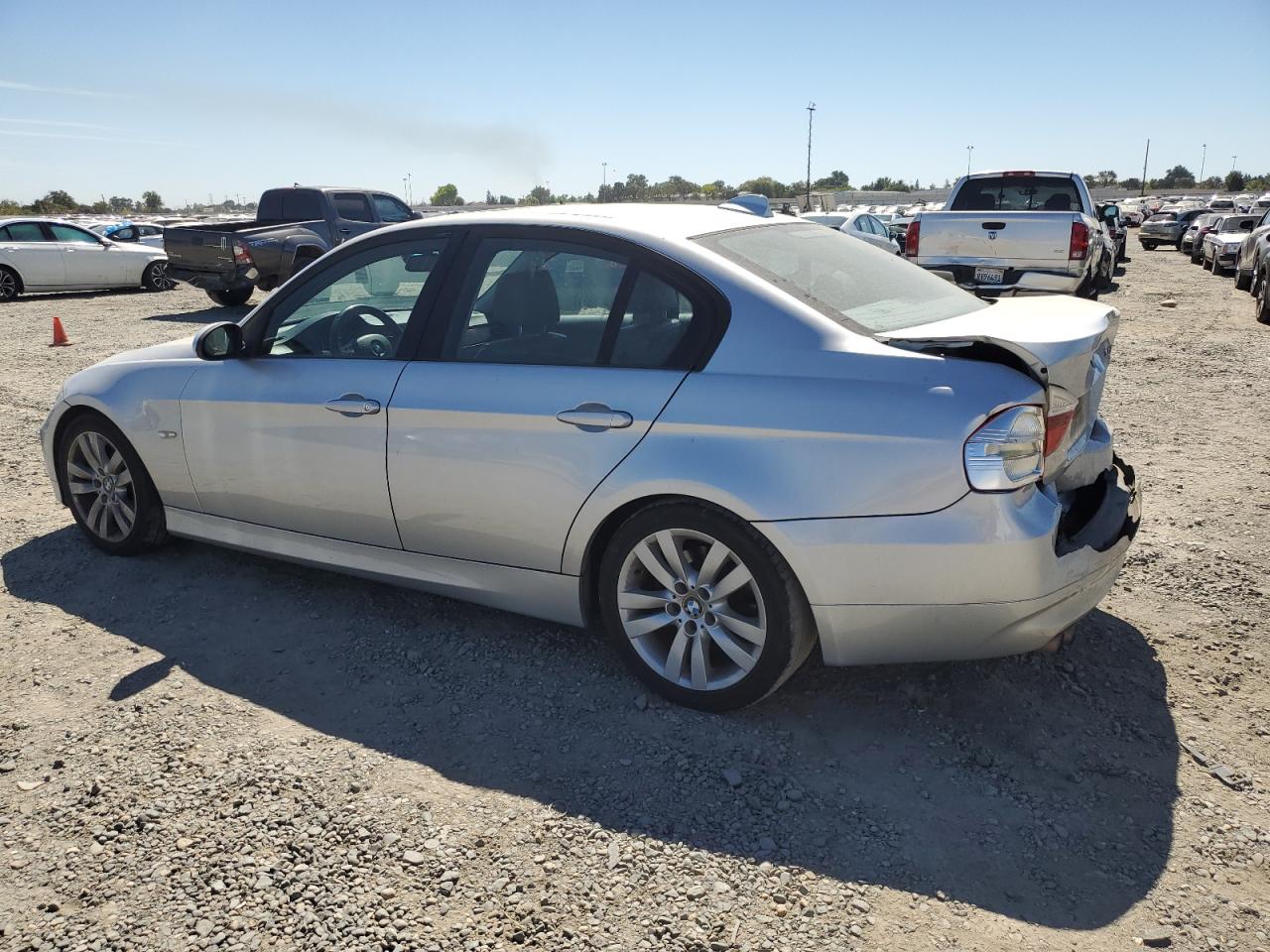 Lot #3008478951 2006 BMW 325 I