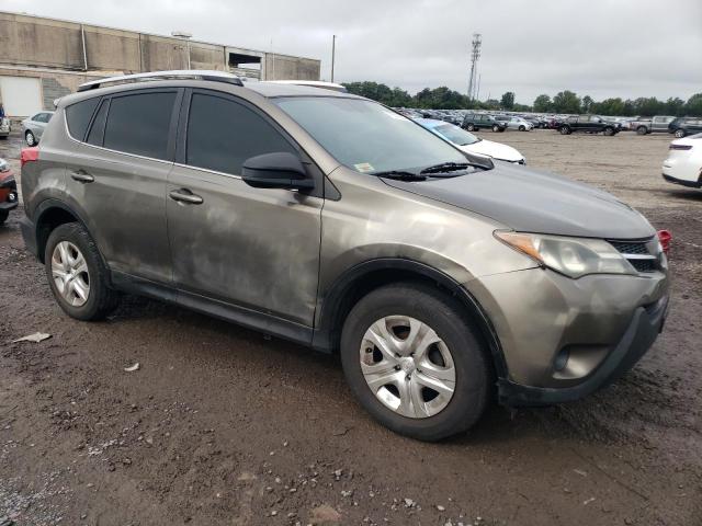 VIN 2T3BFREV9FW274592 2015 Toyota RAV4, LE no.4