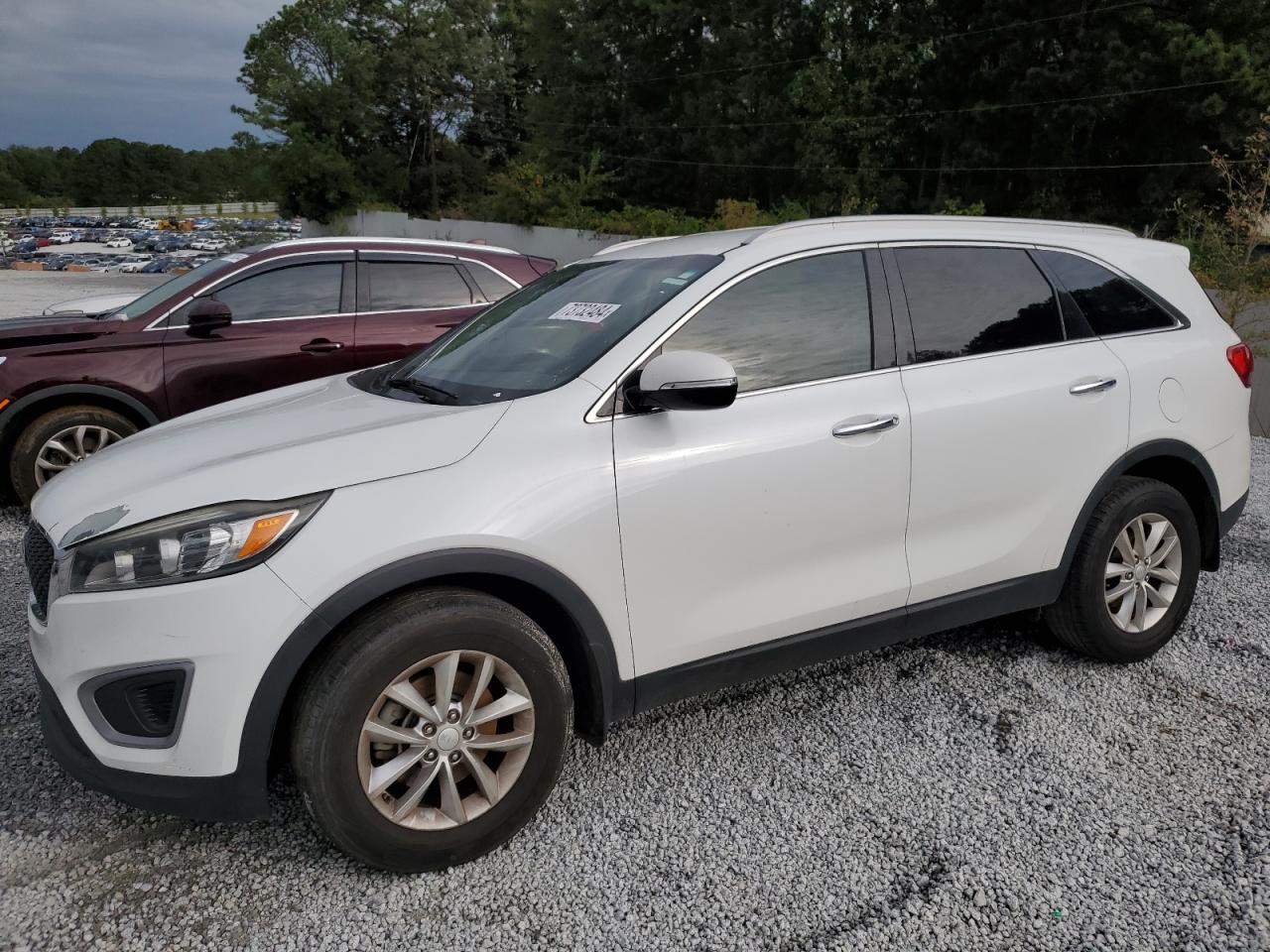 KIA Sorento 2017 L, LX