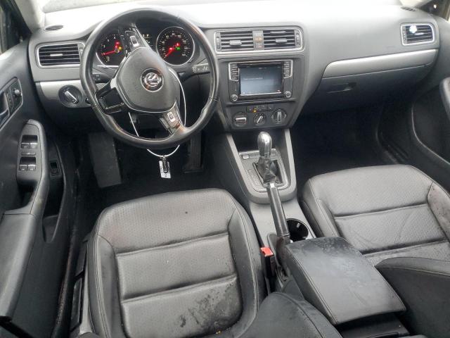 2016 VOLKSWAGEN JETTA SE - 3VWD67AJ1GM256779