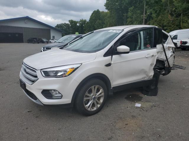 VIN 1FMCU9GD4KUA84989 2019 Ford Escape, SE no.1