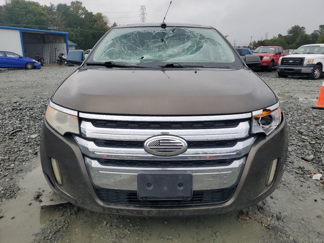 Lot #2856913228 2011 FORD EDGE SEL