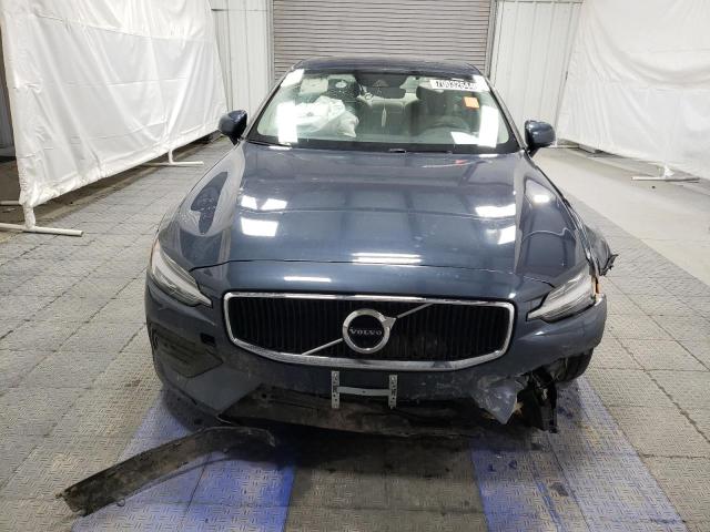 VIN 7JRA22TK6KG015668 2019 Volvo S60, T6 Momentum no.5