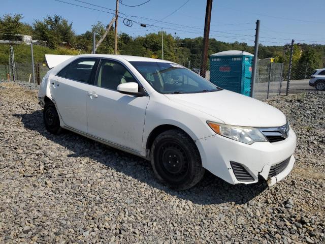 VIN 4T4BF1FKXDR284842 2013 Toyota Camry, L no.4