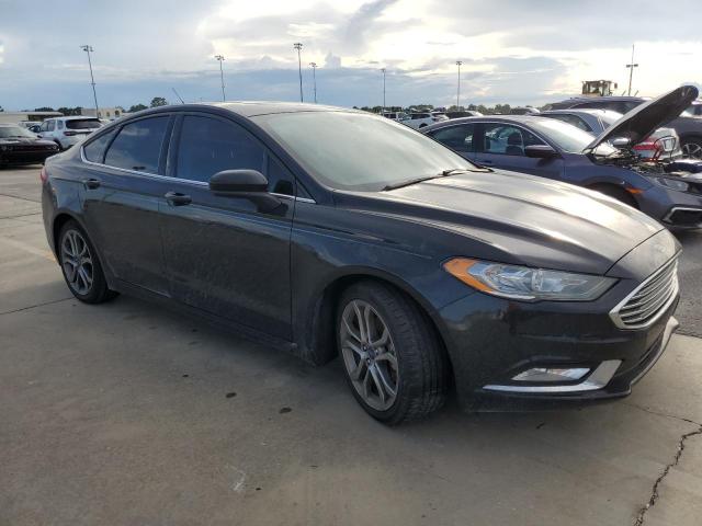 VIN 3FA6P0HD2HR339907 2017 Ford Fusion, SE no.4