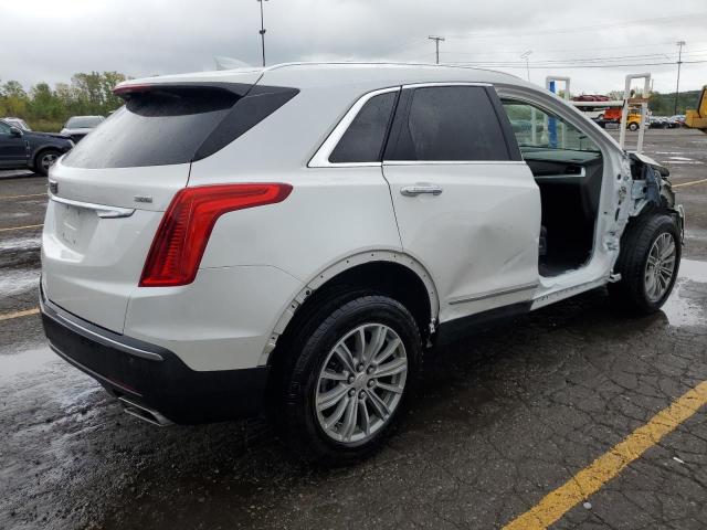 VIN 1GYKNCRS8JZ146170 2018 Cadillac XT5, Luxury no.3