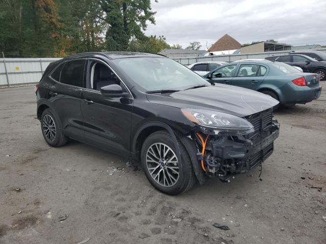 2022 FORD ESCAPE TIT - 1FMCU0LZ8NUB94736